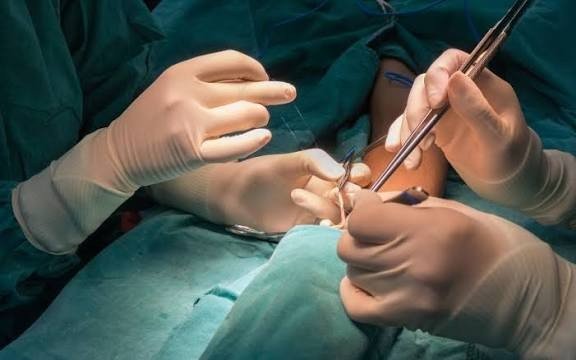 You are currently viewing When Should You Consult the Best Fistula Surgeon in Indirapuram at Madhup Hospital?